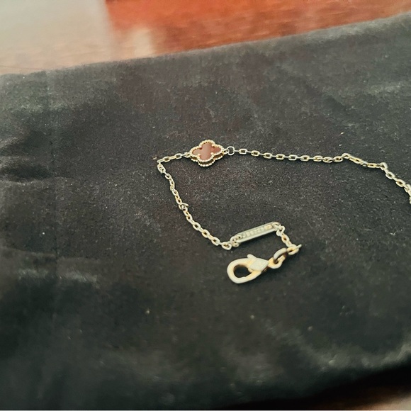 Van Cleef & Arpels Gold Bracelet with Red Clover Accent - Picture 5 of 7